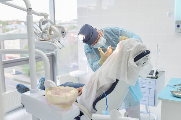 Best Emergency Broken Tooth Repair in Warrenton, OR